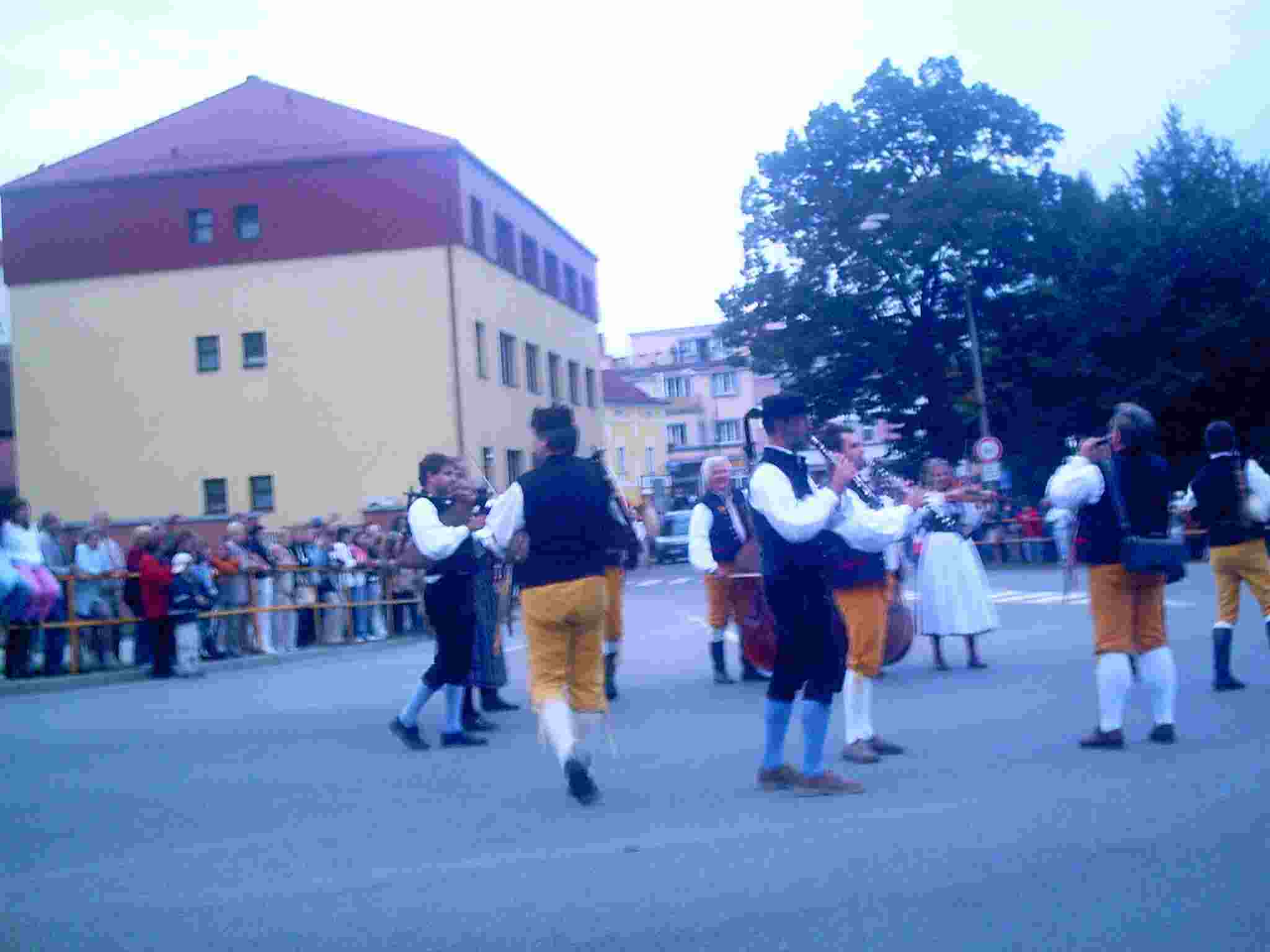 The procession, click to enlarge